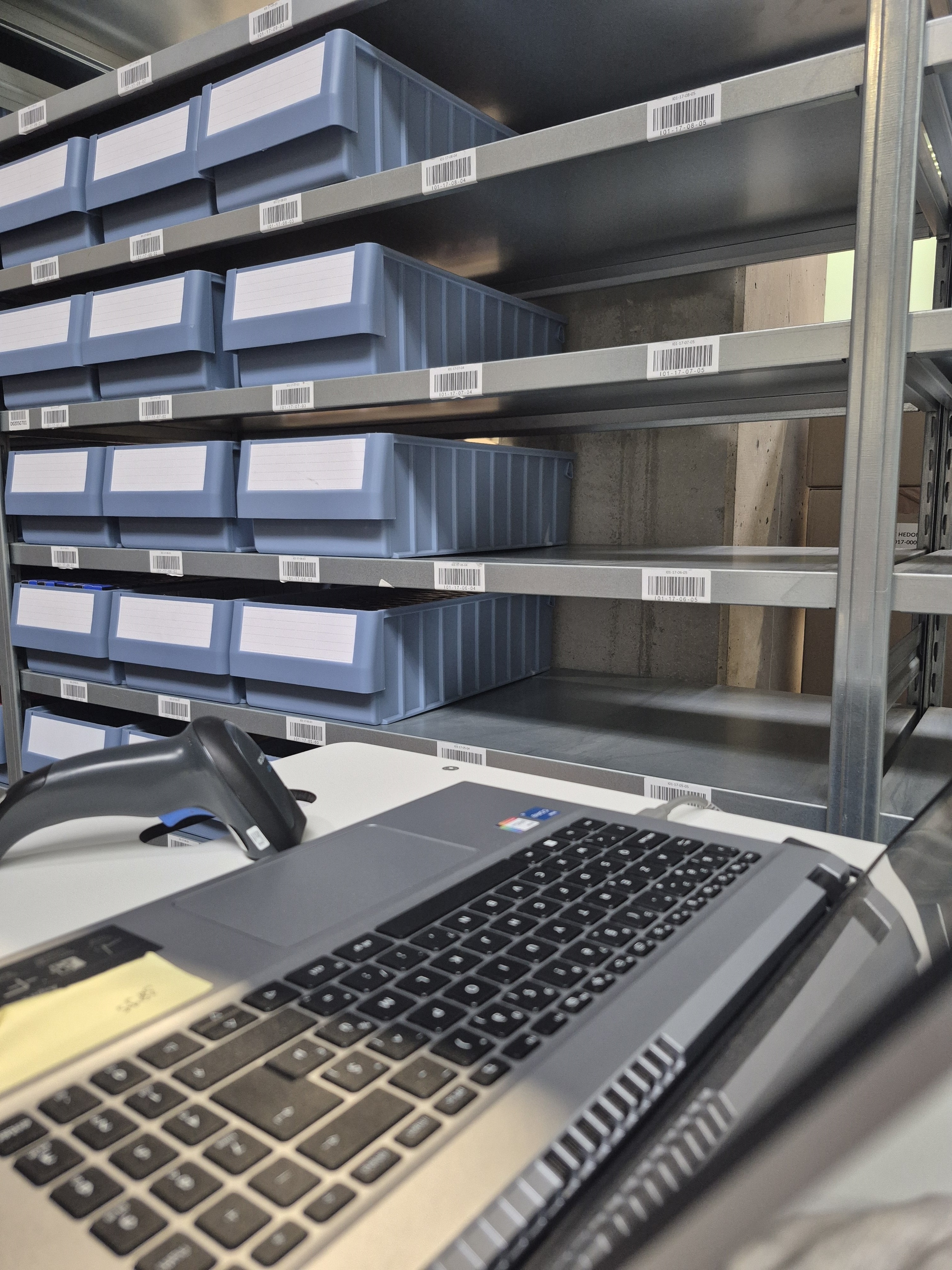 WAREHOUSING